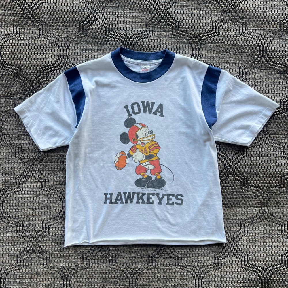 Vintage Iowa Hawkeyes T-Shirt Mens M White Ringer Crop Mickey Mouse 70s 80s
